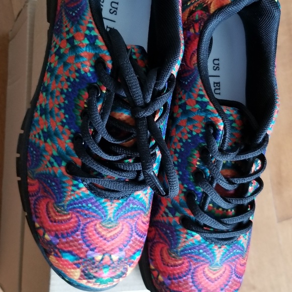 Inner Art World Shoes Unused New Kaleidoscope Sneakers